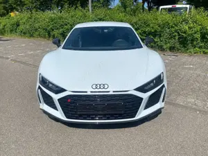 Audi R8 5.2FSI quattro performance Carbon Keramik Virtual Bild 2