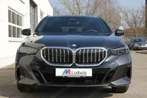 BMW 520 d xDrive M Sportpaket Head-Up HK HiFi DAB Bild 3