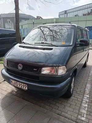 Volkswagen T4 Multivan Syncro TDI m. Aufstd./ 7DCUY5