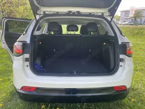 Jeep Compass S Mild-Hybrid FWD Bild 2