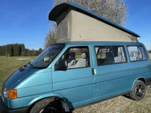 Volkswagen T4 Multivan T4/MULTIVAN/ 70X0B, Hubdach, Benzin 110 PS