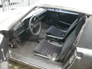 Porsche 914 2,0l. Original in Schwarz zum Restaurieren Bild 4