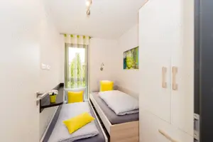 Vollmöblierte 2-Zimmer Premium-Wohnung mit Süd-Balkon - für Beruf oder Ferien ab sofort wieder frei! Bild 4