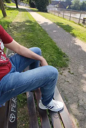 Er sucht Mann zum kuscheln, massieren und vielleicht auch mehr