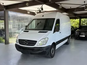 Mercedes-Benz Sprinter II Kasten 209/211/213/215 CDI Bild 3
