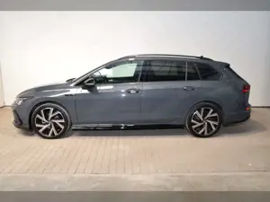 Volkswagen Golf Variant VIII Var. eTSI R-Line DSG Bild 3