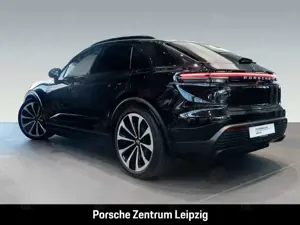 Porsche Macan 4 Luft BOSE Matrix Sitzlüftung 360Grad ACC Bild 3