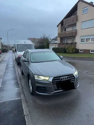 Audi Q3 2.0 TDI AHG STZ. EPH