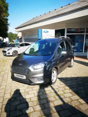 Ford Tourneo Courier Trend Diesel