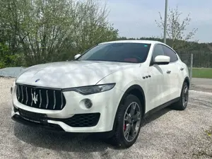 Maserati Levante S Q4