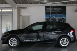 BMW 118 i Sport Line HiFi DAB LED WLAN Tempomat Shz