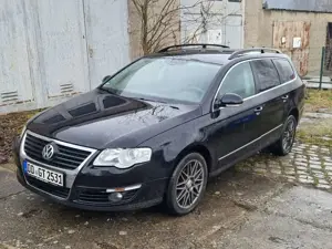 Volkswagen Passat Variant 2.0 TDI 4Motion Individual Chrom dunkel