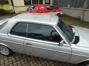Mercedes-Benz CE 230 W123 Bild 5