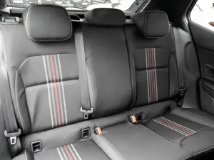 Skoda Fabia 1.0 MONTE CARLO CAM ACC LM17 NAVI SITZHEIZ Bild 4