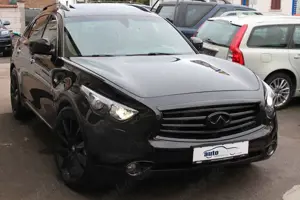 Infiniti QX70 3.7 Ultimate Leder*Xenon*S-Dach*BOSE*ACC Bild 4