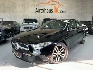 Mercedes-Benz A 220 d/NAVI/SHZ/LED/SPURH/VERKEHRSZEICHEN/TEMP