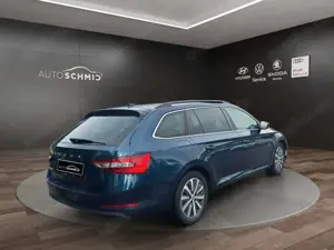 Skoda Superb Ambition 2.0 TDI DSG AHK RFK SCHIEBEDACH NAVI Bild 5