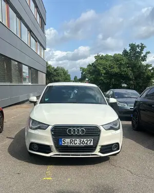 Audi A1 1.4 TFSI S tronic line Sportpaket