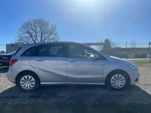 Mercedes-Benz B 220 CDI **Automatik, Sitzheizung etc.** Bild 5