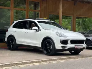 Porsche Cayenne S Diesel LED Pano 360° ACC Lane Bose Bild 4