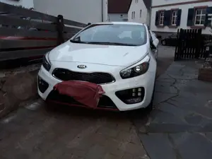 Kia Ceed / cee'd Ceed 1.6 T-GDI GT-Track Bild 2