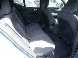 Volvo XC40 Recharge KLIMA PDC SHZ KAMERA NAVI ACC LED Bild 4