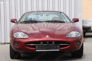 Jaguar XK 8 Coupe 2 Jahre Garantie