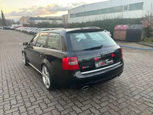 Audi RS6 Avant 4.2 Bi Turbo Carbon Alcantara Bild 4