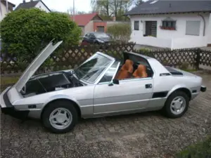 Fiat X 1/9 (1. Hand-H Kennzeichen-Leder-RadioK.-Targadach)