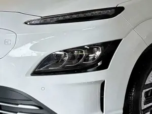 Hyundai KONA KONA EV, Trend, Navi, ASS, HUD, Kamera, Navi Bild 2