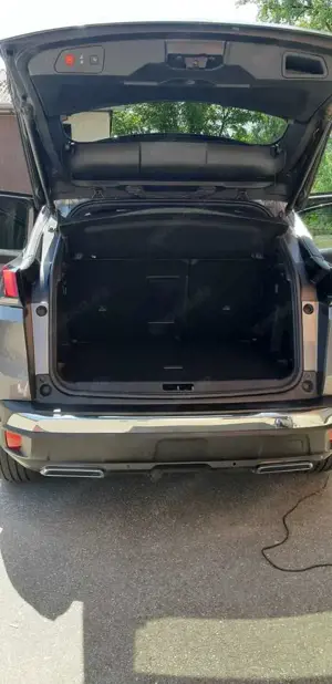 Peugeot 3008 3008 BlueHDi 180 Stop Bild 4