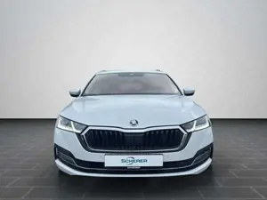 Skoda Octavia IV Combi 1.5 TSI Style MATRIX NAVI KAMER Bild 5