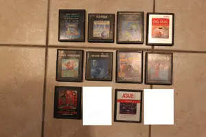 Atari 2600 Spiele( Sammlungsauflösung ) abzugeben !