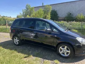 Opel Zafira Edition Plus Bild 4