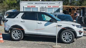 Land Rover Discovery Sport SE AWD*AHK*MOTOR FEST* Bild 2