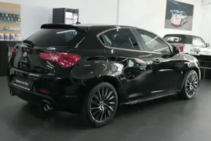 Alfa Romeo Giulietta Quadrifoglio Verde Aut. /Unfallfrei ! Bild 5