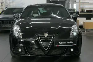 Alfa Romeo Giulietta Quadrifoglio Verde Aut. /Unfallfrei ! Bild 2
