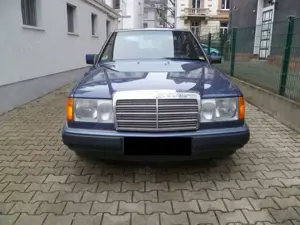 Mercedes-Benz E 200 E-Klasse