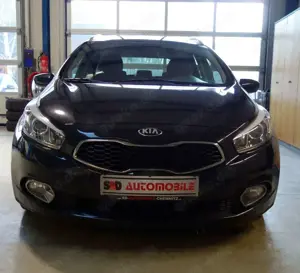 Kia Ceed SW / cee'd SW Ceed Sportswagon FIFA World Cup Edition"TÜV" Bild 5