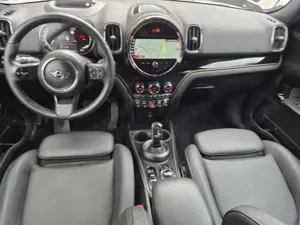 MINI Cooper Countryman Classic Trim/Neues Modell
