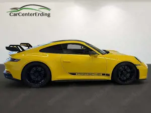 Porsche 992 911 GT3*RacingGelb*LED-Matrix*Navi*Kamera*BOSE* Bild 3