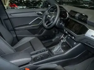 Audi Q3 35 S LINE AHK CAM LM19 E-KLAPPE NAVI+ SITZHZ. Bild 4