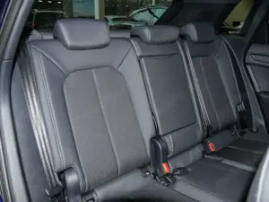 Audi Q3 35 S LINE AHK CAM LM19 E-KLAPPE NAVI+ SITZHZ. Bild 5