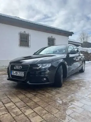 Audi A4 Avant 2.0 TDI e DPF Attraction
