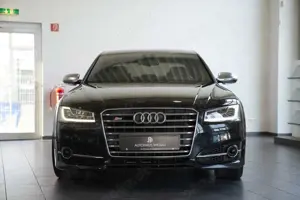Audi S8 4.0 TFSI quattro *CERAMIC*HEADSUP*PANO* Bild 3