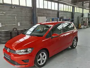 Volkswagen Golf Sportsvan Comfortline BMTStart-Stopp 1.HAND Bild 1