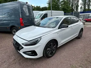 Hyundai i30 Fastback Edition MHEV Mild Hybrid