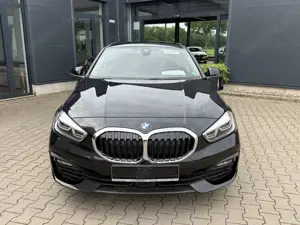 BMW 118 i Advantage Steptronic