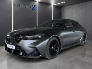 BMW M5 Driver's Package/Carbon/Frozen