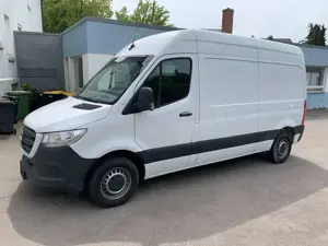 Mercedes-Benz Sprinter 214 CDI Kompakt VA Bild 4
